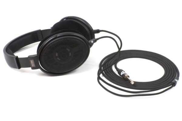 audionum-kabel-do-sluchawek-sennheiser-hd580-hd600-hd650-hd660s2-04.jpg AF Audionum - kabel do słuchawek Sennheiser HD580 / HD600 / HD650 / HD660 S2 (2x 2-pin, SE/BAL)